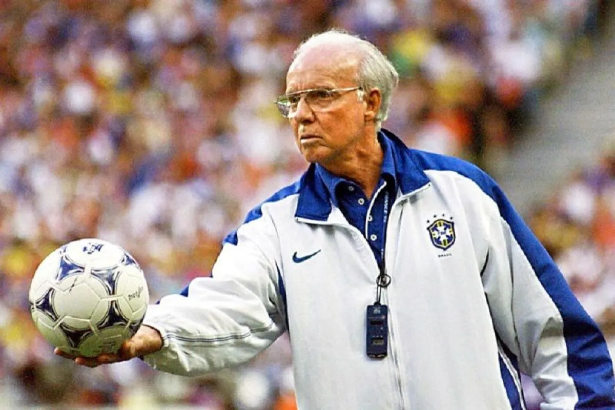 Pelatih Sepak Bola Legendaris